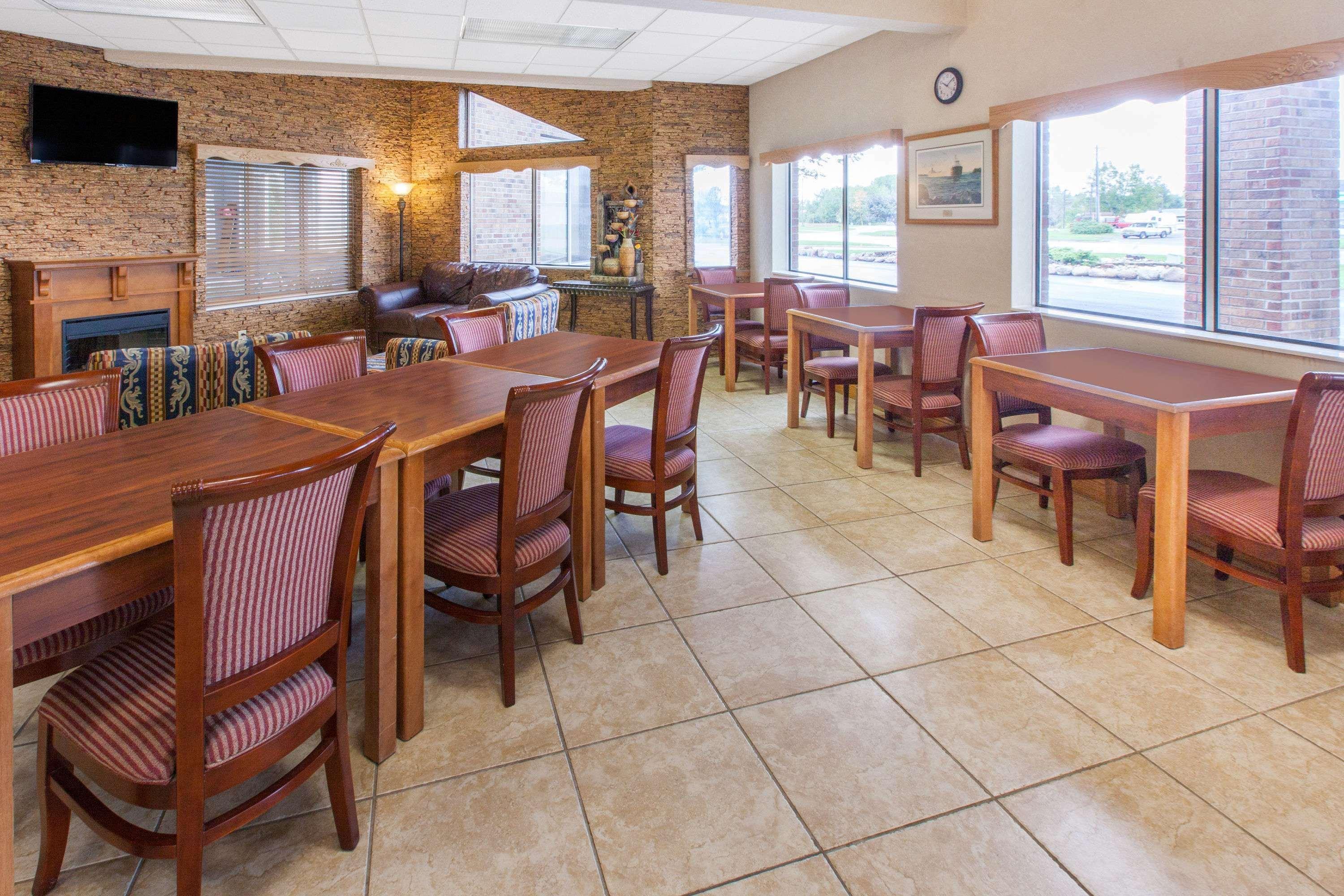 Days Inn By Wyndham Sault Ste Marie Mi Εξωτερικό φωτογραφία