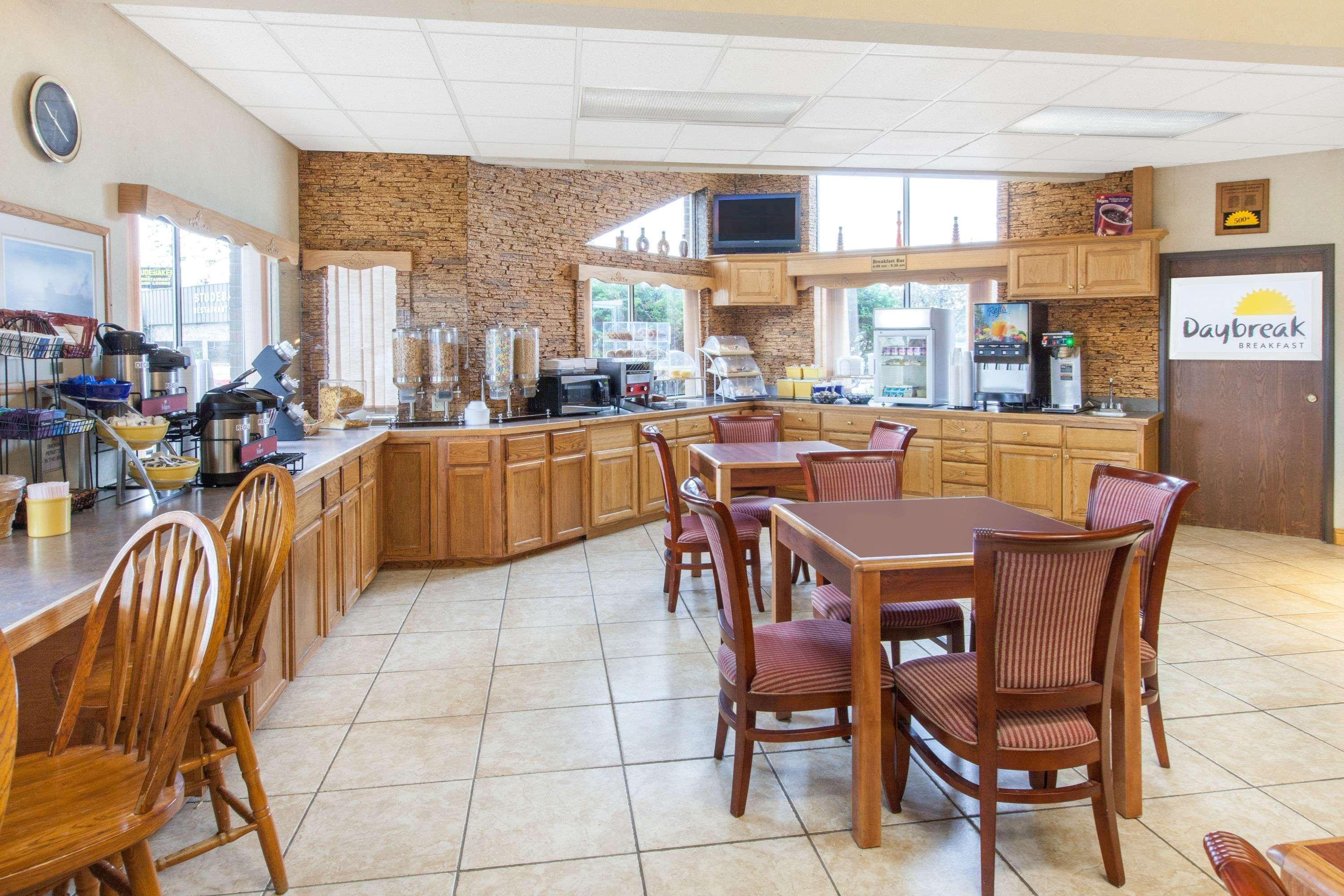 Days Inn By Wyndham Sault Ste Marie Mi Εξωτερικό φωτογραφία