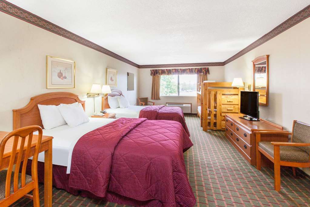 Days Inn By Wyndham Sault Ste Marie Mi Δωμάτιο φωτογραφία